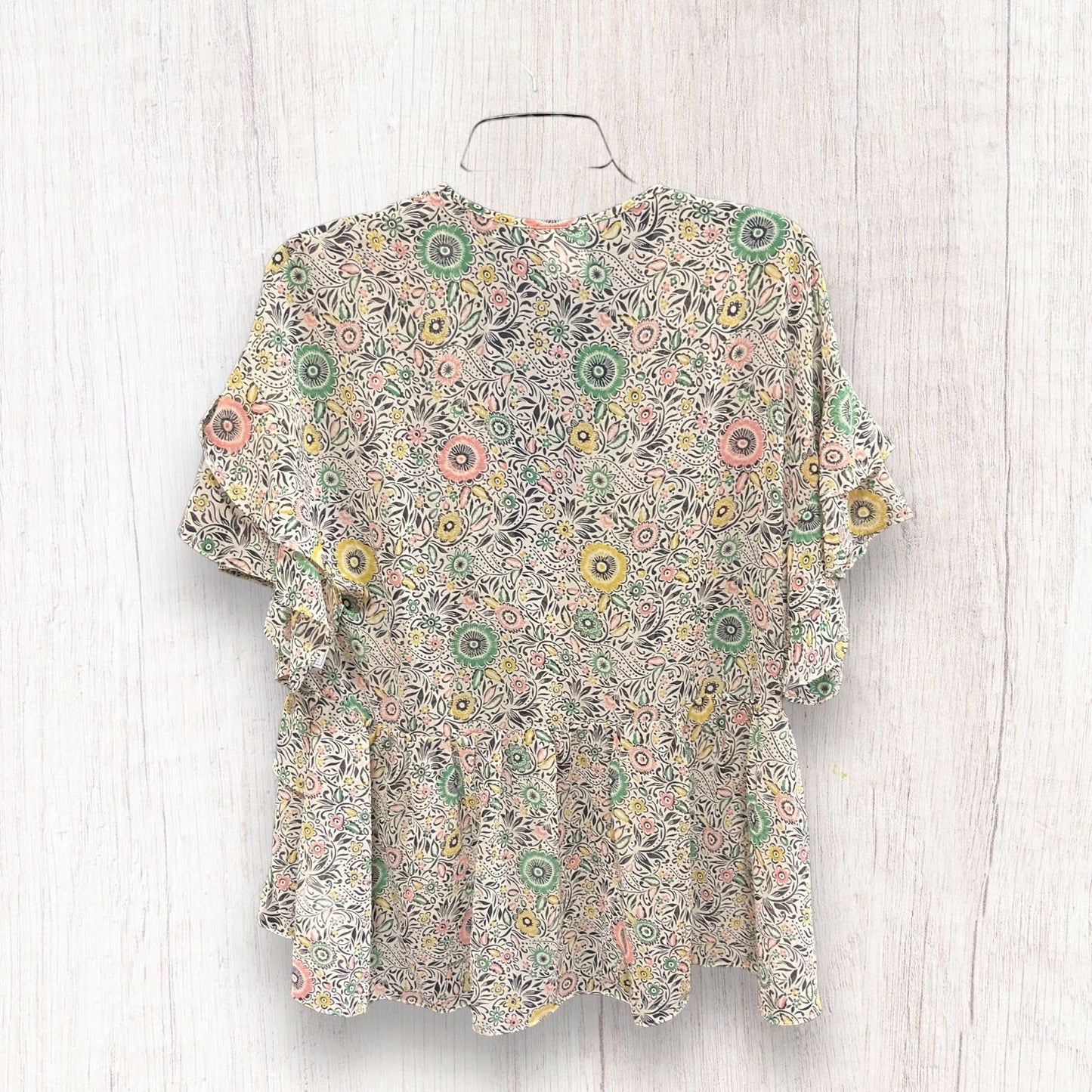 Top Short Sleeve By Cabi In Floral Print, Size: M