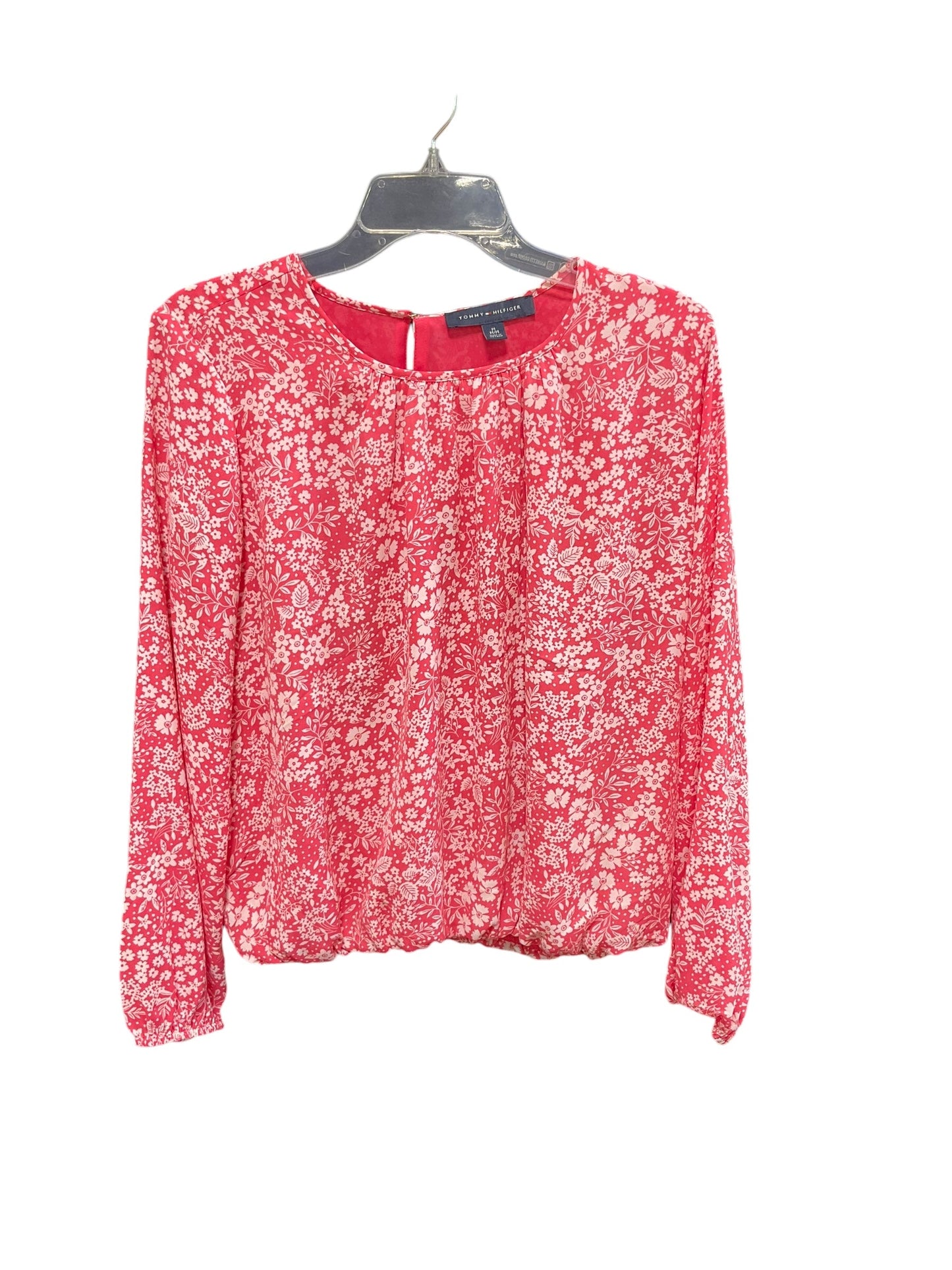 Top Long Sleeve By Tommy Hilfiger In Coral, Size: M