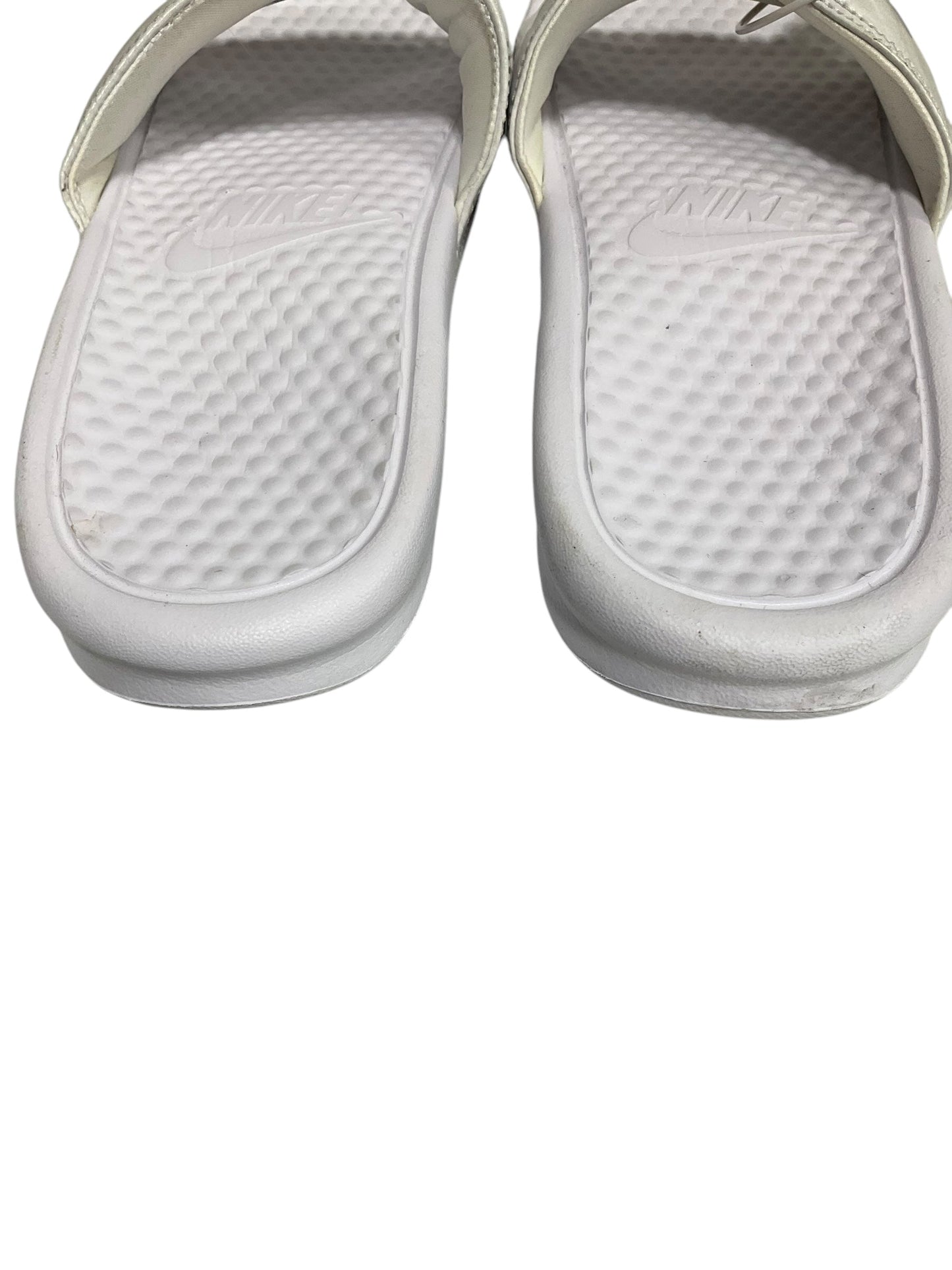 Sandals Flip Flops By Nike In White, Size: 7