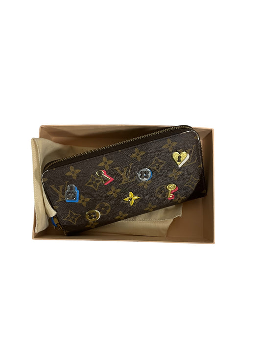 Wallet Luxury Designer By Louis Vuitton, Size: Medium