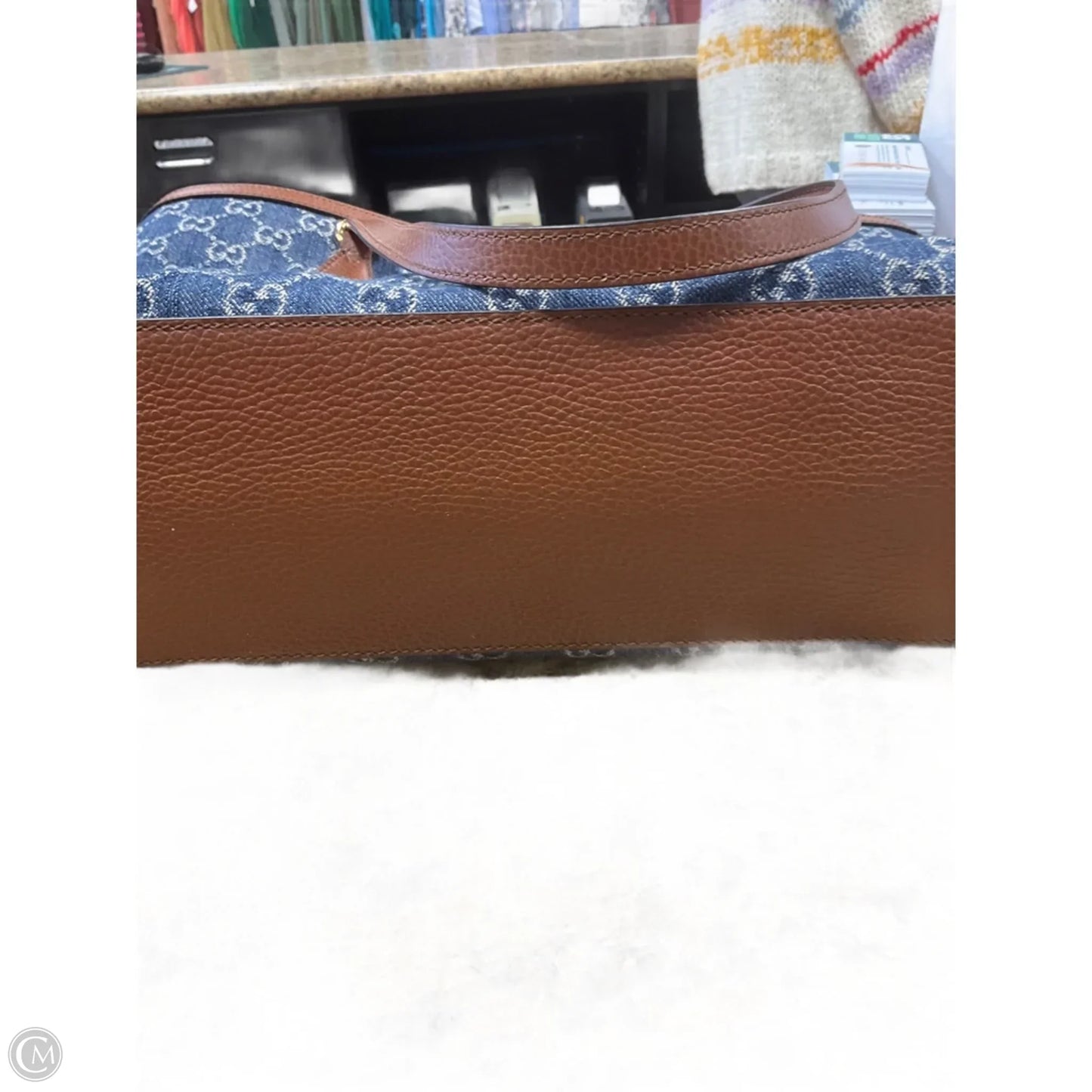 Handbag Luxury Designer By Gucci, Size: Large