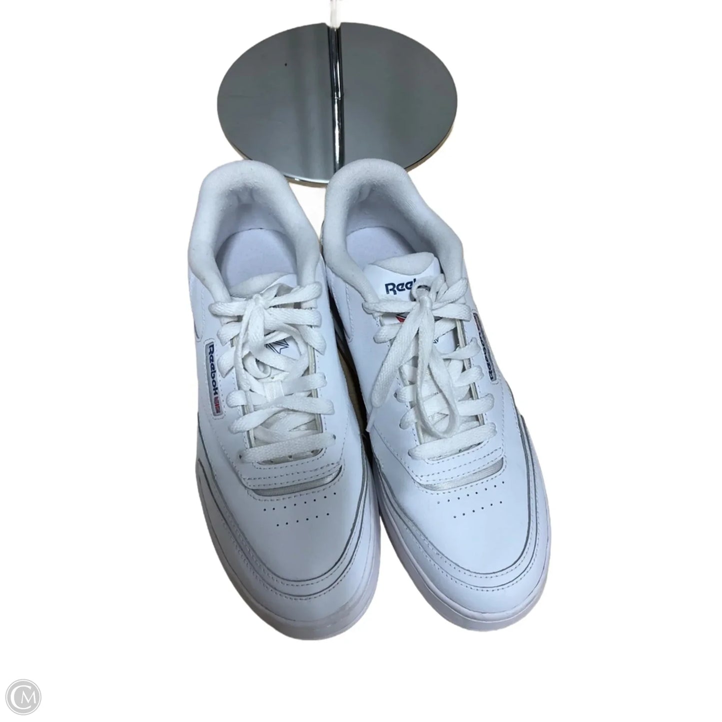 Shoes Athletic By Reebok In White, Size: 9