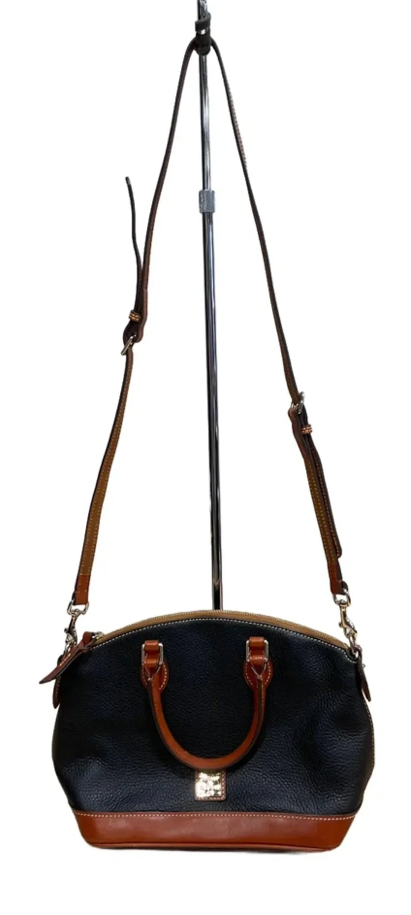 Handbag Designer By Dooney And Bourke, Size: Medium