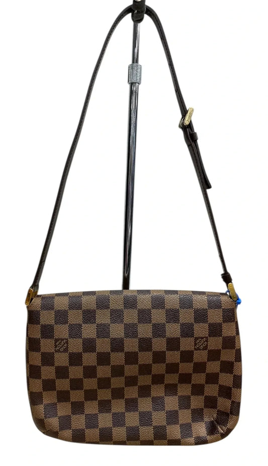 Crossbody Luxury Designer By Louis Vuitton, Size: Medium