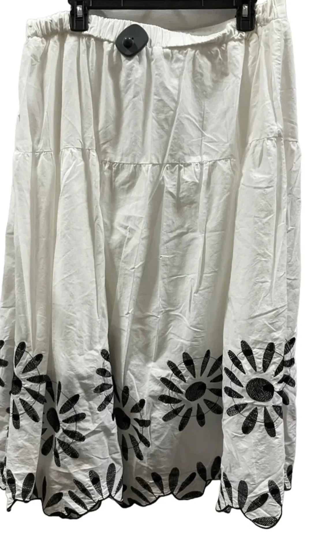 Skirt Maxi By Lane Bryant In White, Size: 1x