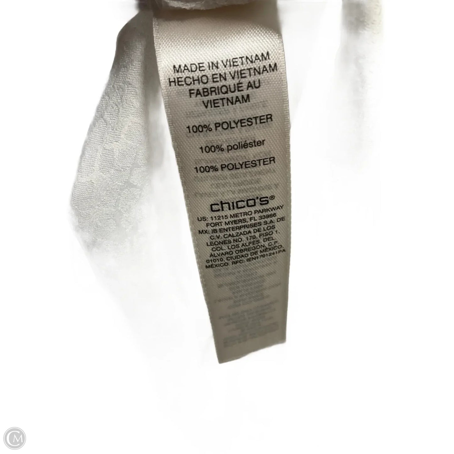 Top Long Sleeve By Chicos In White, Size: L