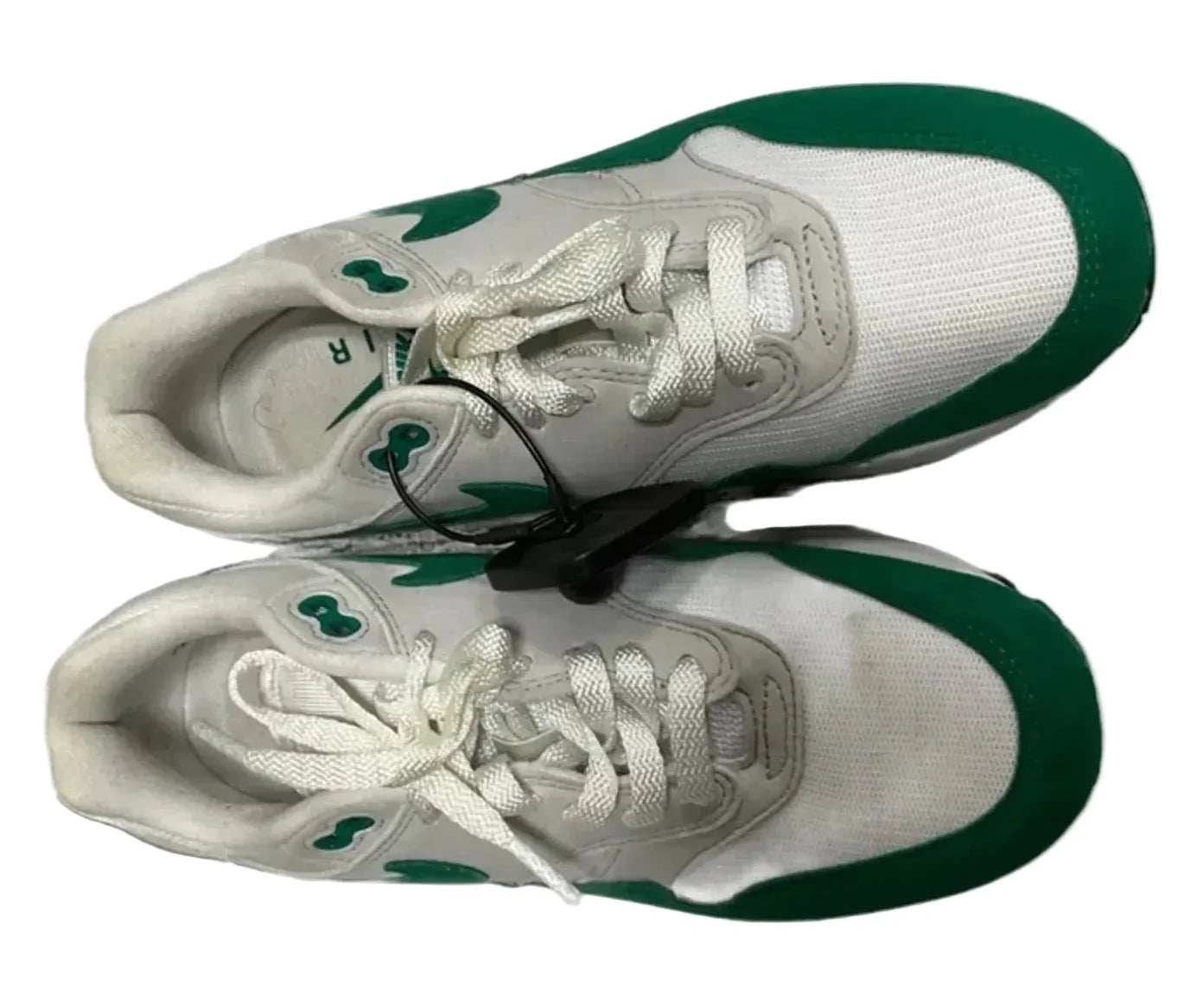 Shoes Athletic By Nike In Green, Size: 7.5