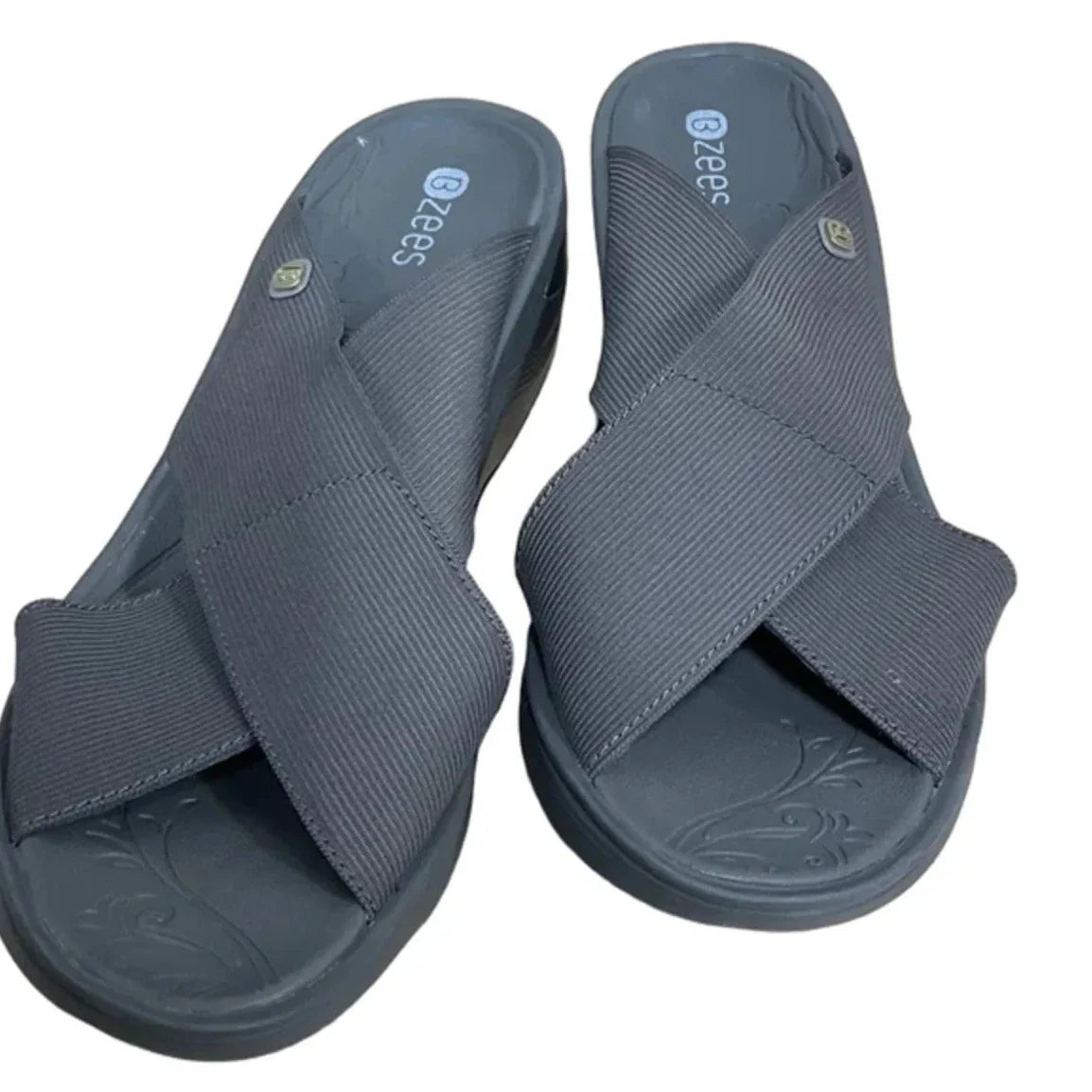 Sandals Heels Wedge By Bzees In Grey, Size: 8.5