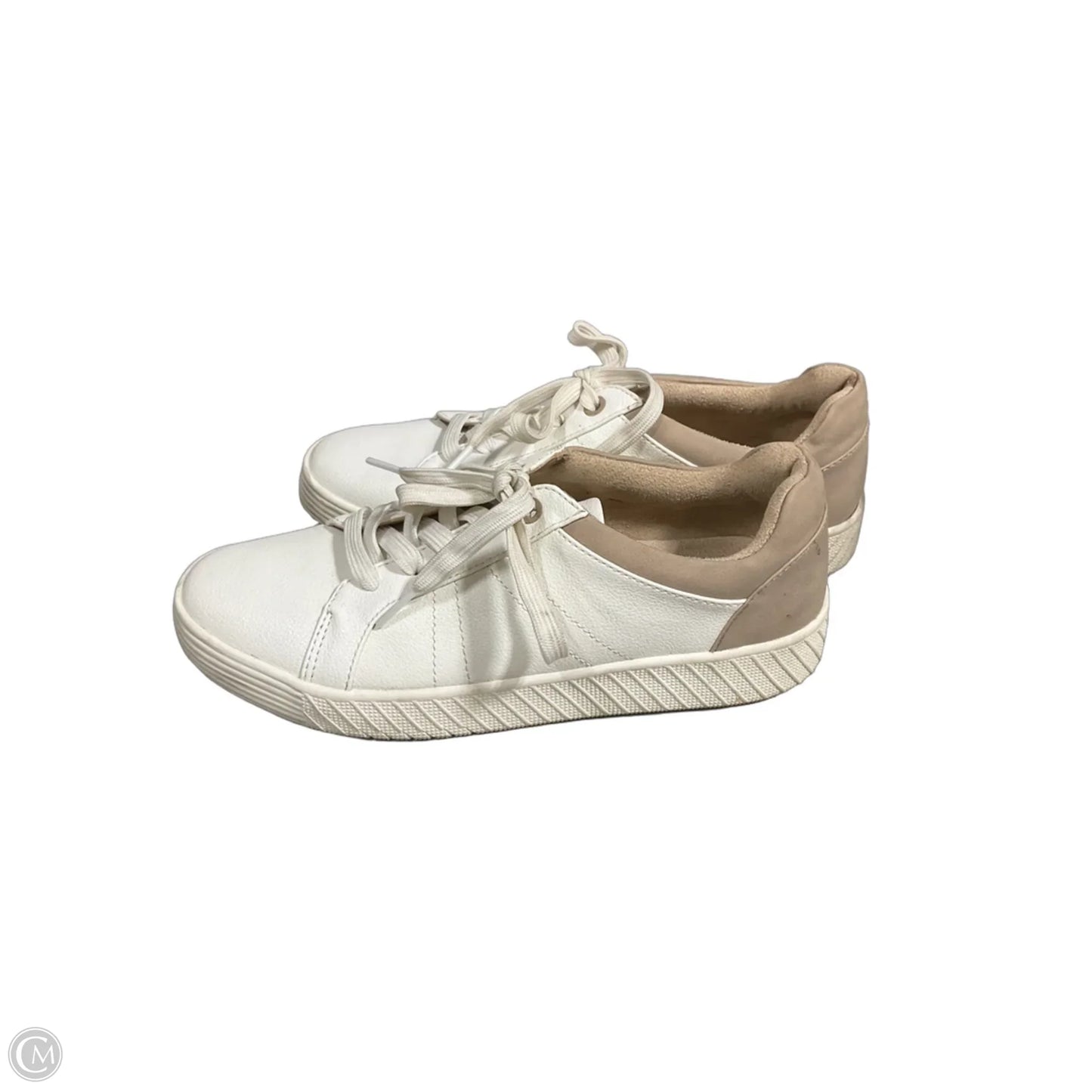 Shoes Athletic By Naturalizer In White, Size: 7
