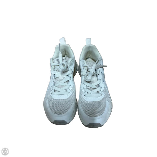Shoes Athletic By Reebok In White, Size: 6.5