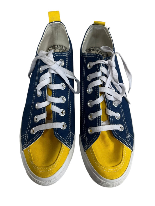 Shoes Athletic By Clothes Mentor In Blue & Yellow, Size: 8