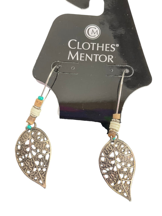 Earrings Dangle/drop By Clothes Mentor