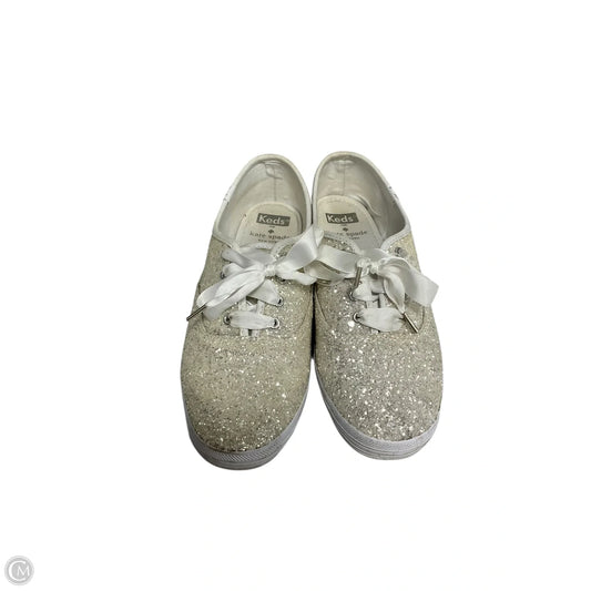 Shoes Designer By Kate Spade In Silver, Size: 7