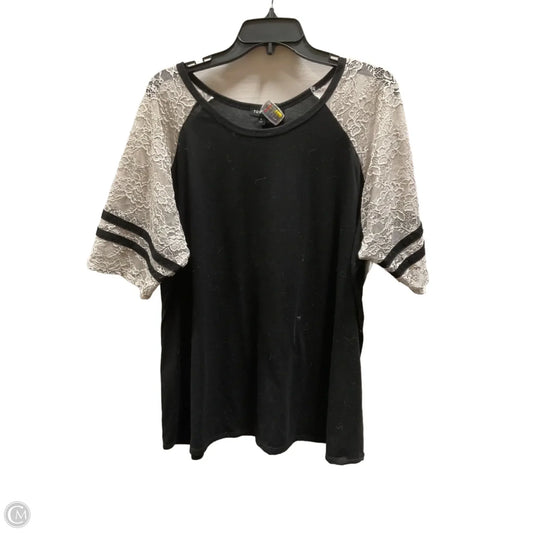 Top Short Sleeve By Torrid In Black, Size: 3x