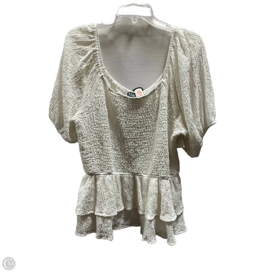 Top Short Sleeve By Arula In White, Size: 1x