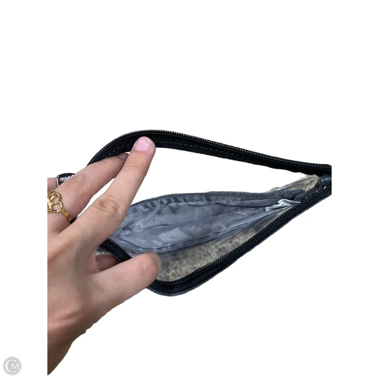 Clutch By Lug, Size: Medium