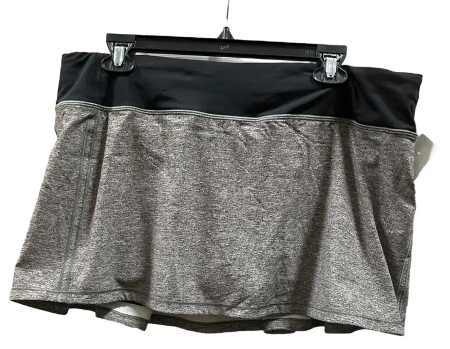 Athletic Skort By Lululemon In Black & Grey, Size: 14
