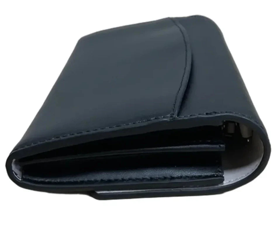 Clutch Designer By Kate Spade, Size: Medium