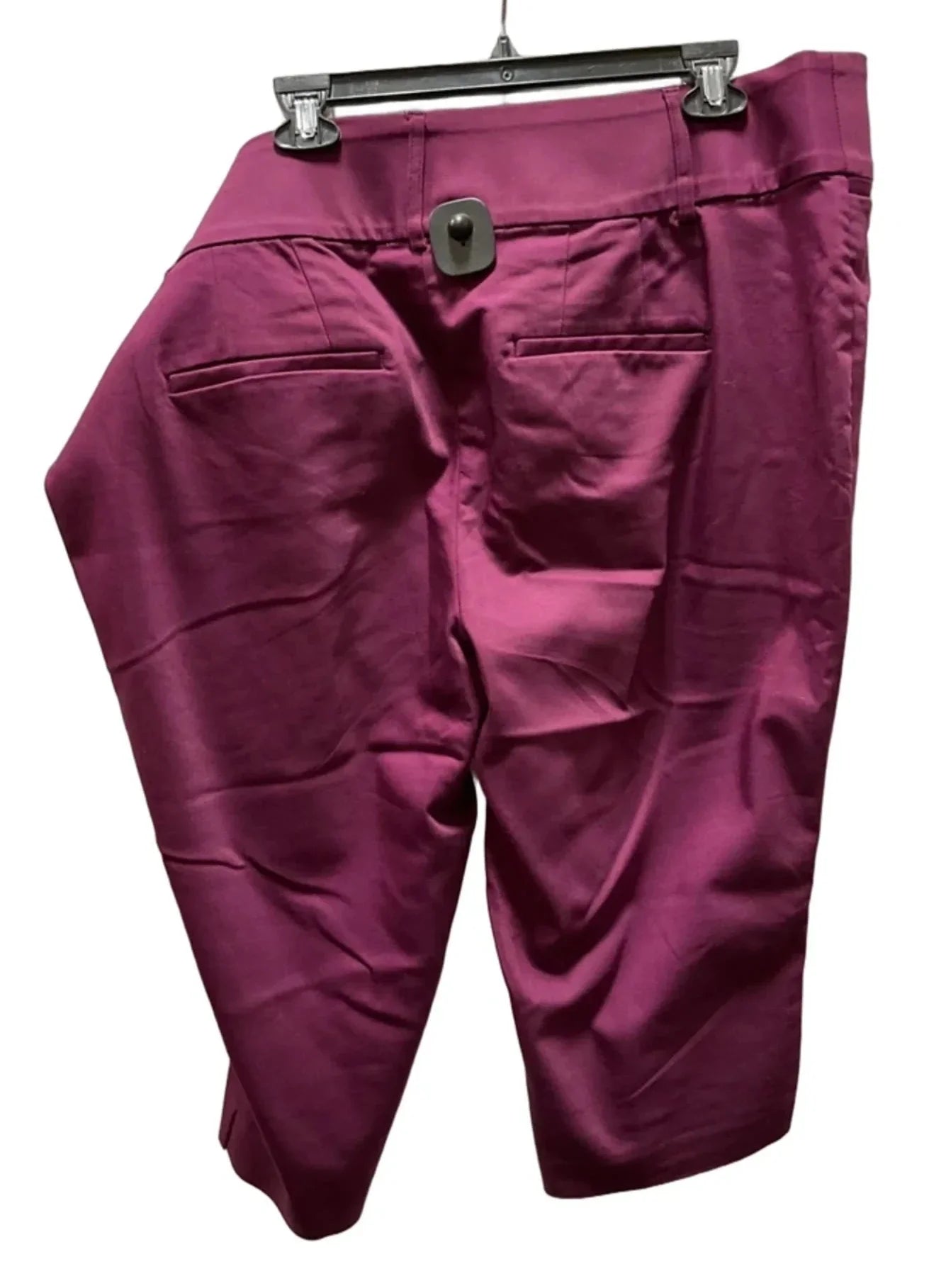 Capris By Lane Bryant In Maroon, Size: 1x