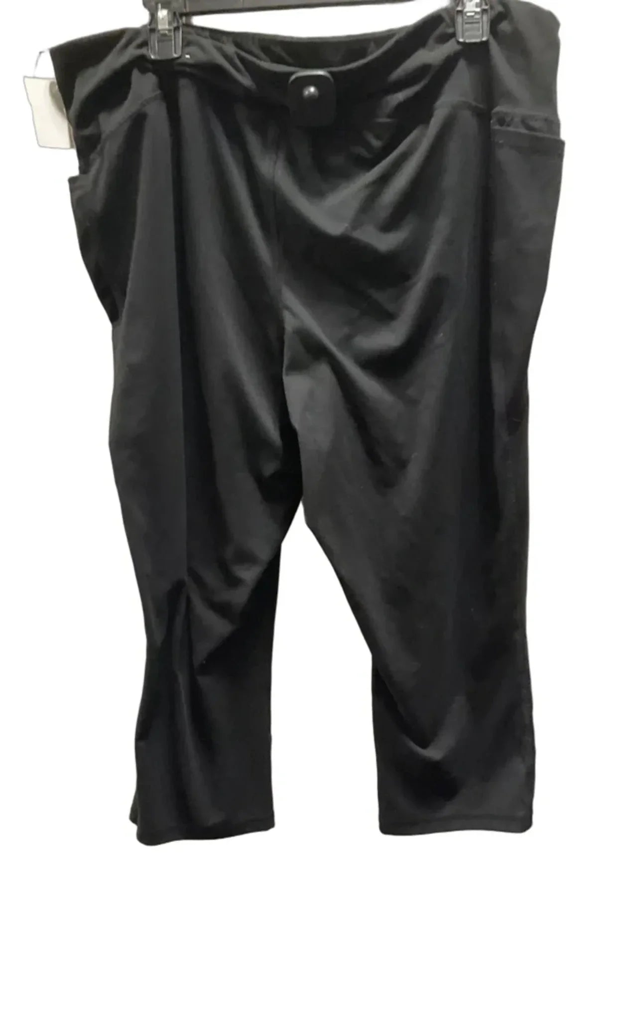 Athletic Capris By Livi Active In Black, Size: 2x