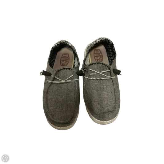 Shoes Flats By Hey Dude In Black & White, Size: 9