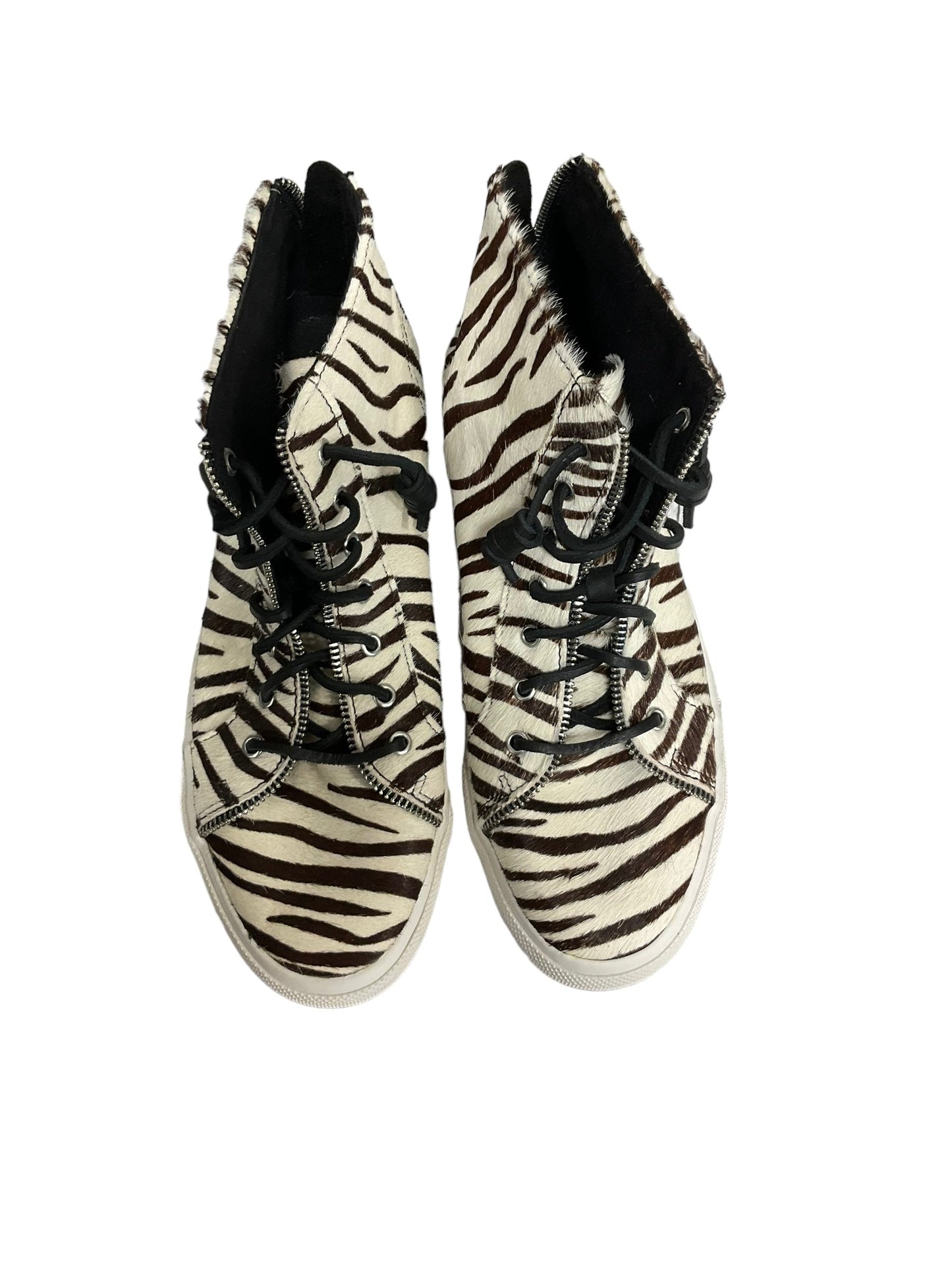 Zebra Print Shoes Athletic Sperry, Size 10