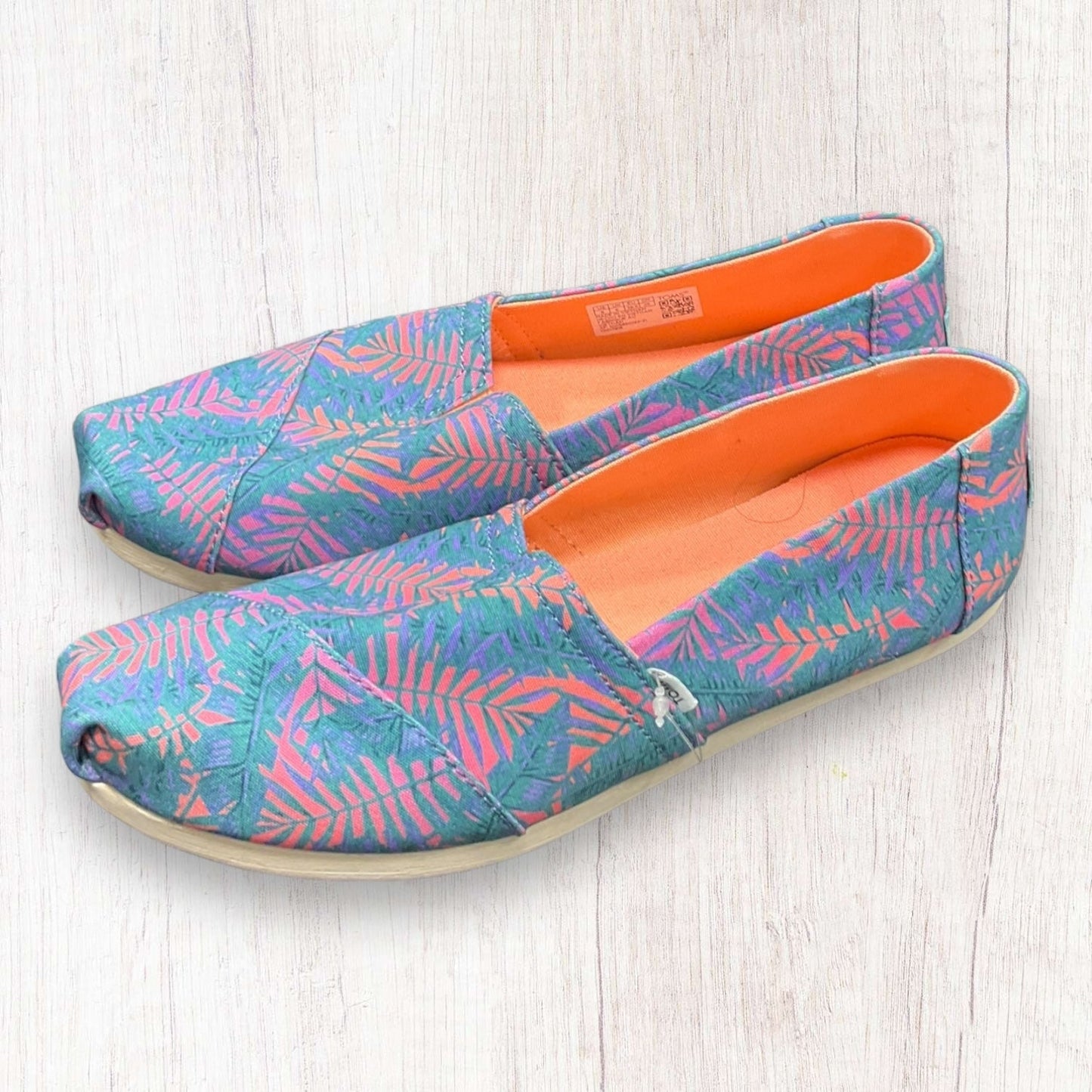 Tropical Print Shoes Flats Toms, Size 8