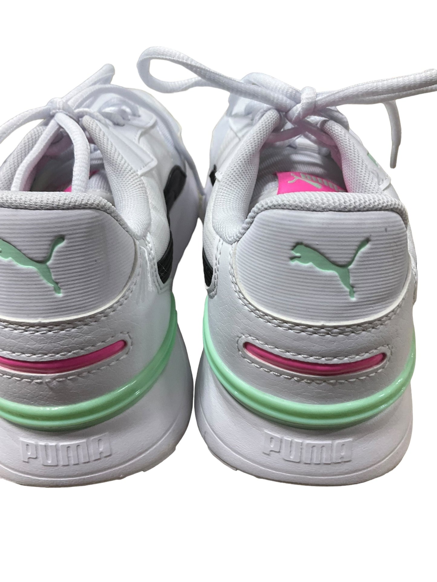 Shoes Athletic By Puma In White, Size: 6.5