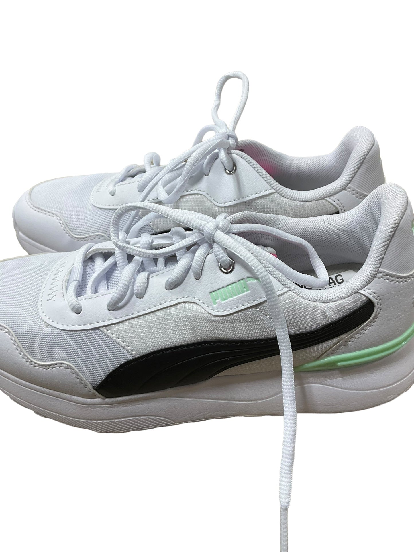 Shoes Athletic By Puma In White, Size: 6.5