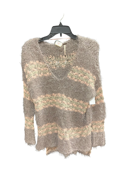 Sweater By Free People In Grey & Pink, Size: S