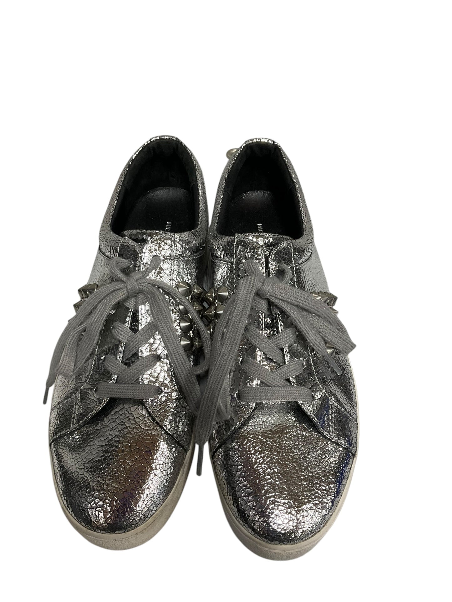 Shoes Designer By Michael Kors In Silver, Size: 9