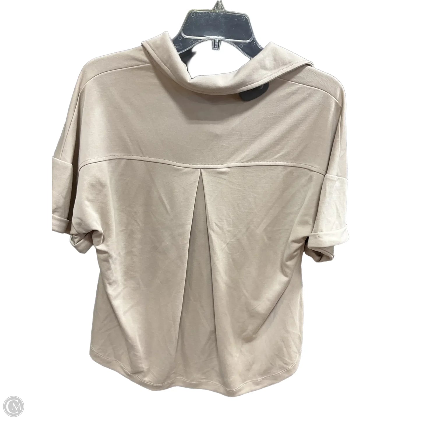 Top Short Sleeve By Cable And Gauge In Beige, Size: S