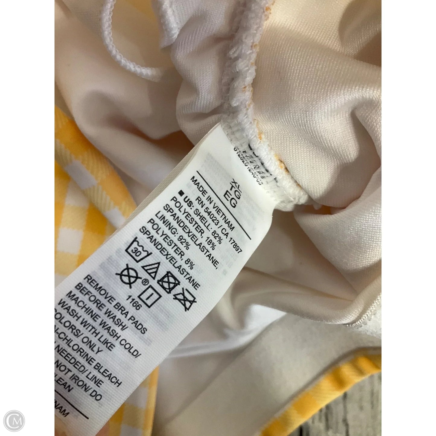 Swimsuit Top By Old Navy In Yellow, Size: Xl