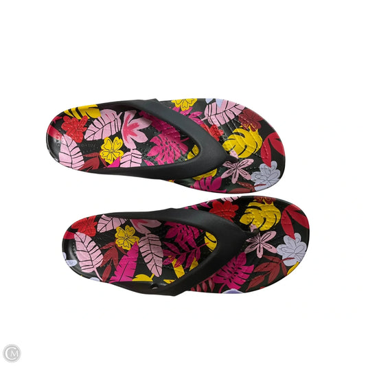 Sandals Flats By Crocs In Pink & Yellow, Size: 8