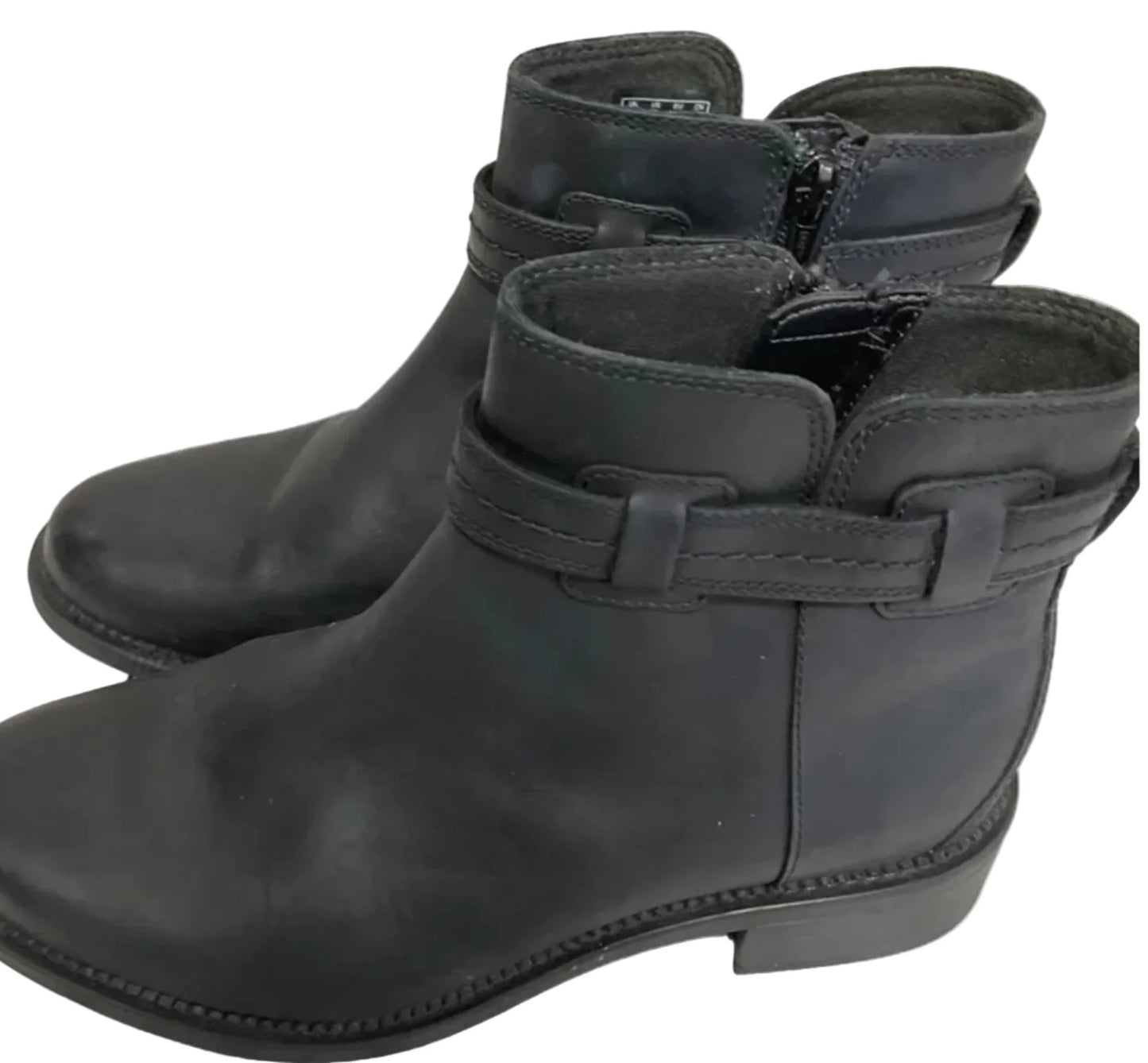 Boots Ankle Flats By Clarks In Black, Size: 8.5