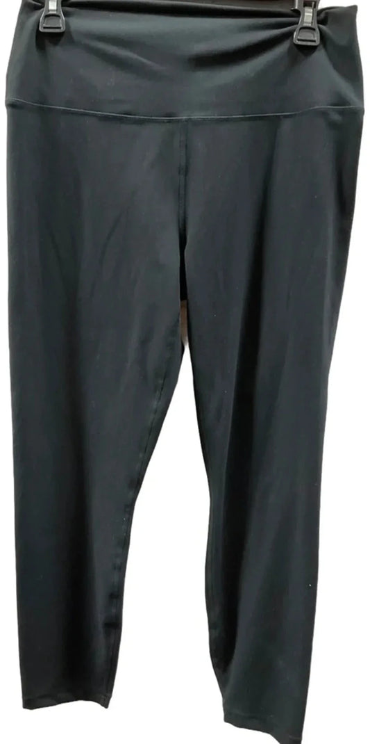 Athletic Capris By Yogalicious In Black, Size: Xl