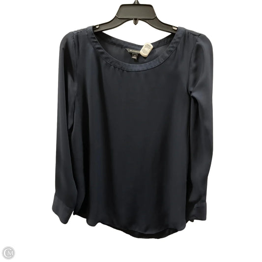 Top Long Sleeve By Banana Republic In Blue, Size: Xs