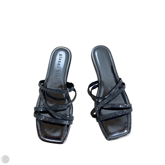 Sandals Flats By Gianni Bini In Silver, Size: 9.5