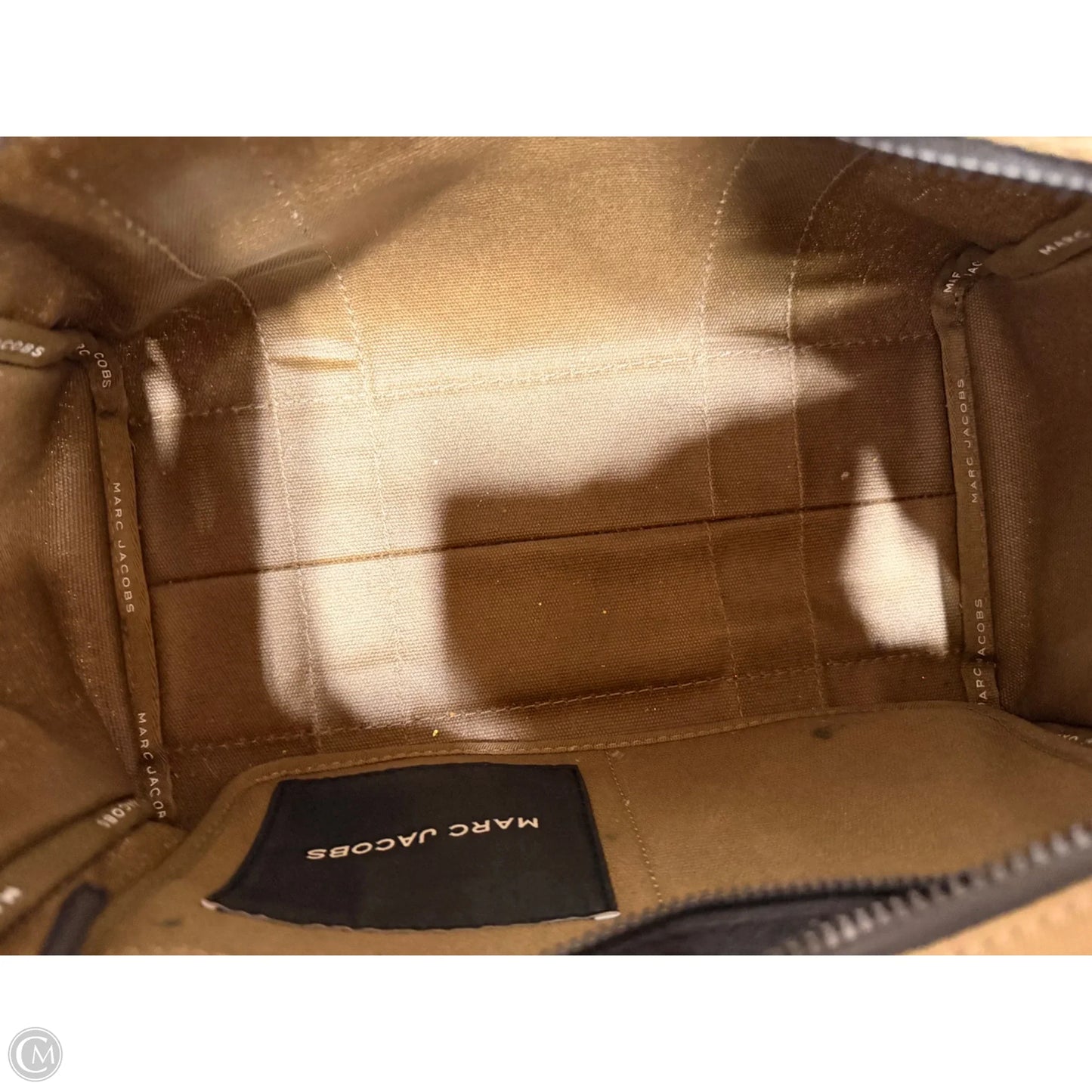 Handbag Luxury Designer By Marc Jacobs, Size: Medium