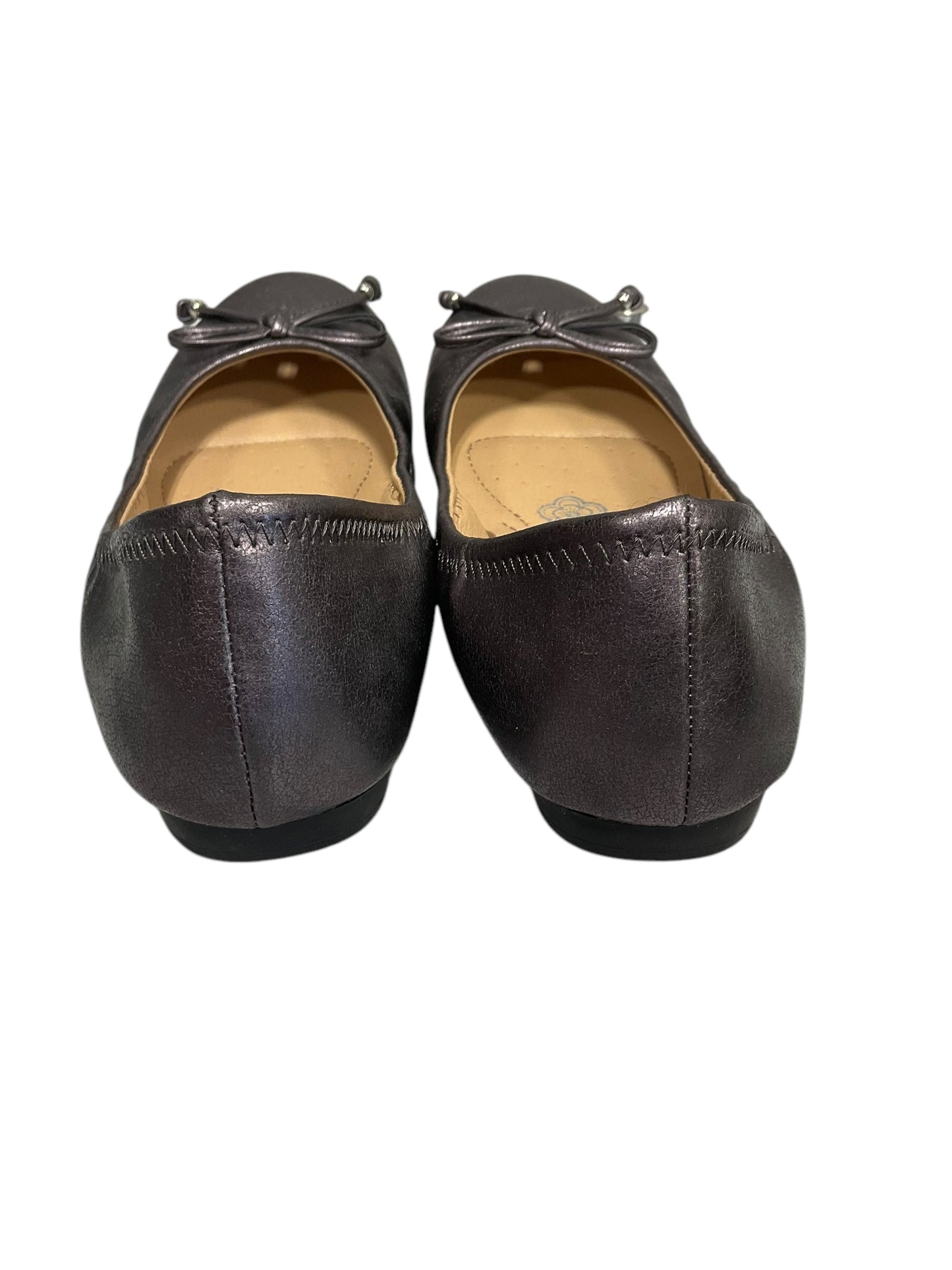 Shoes Flats By Mootsies Tootsies In Grey, Size: 6.5