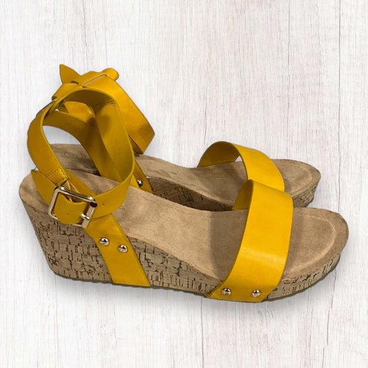 Yellow Sandals Heels Block Rouge, Size 8