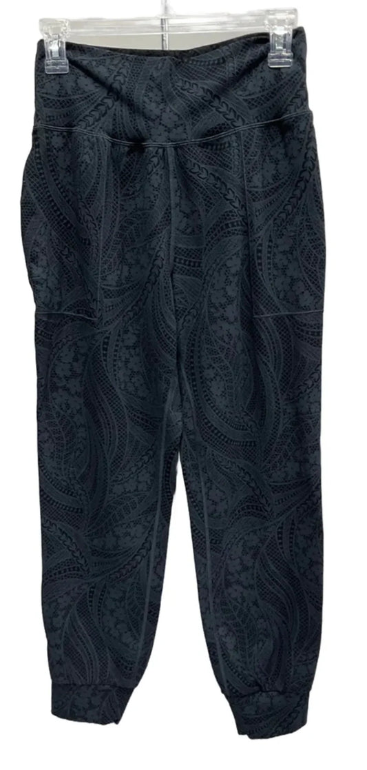 Athletic Leggings By Athleta In Grey, Size: S