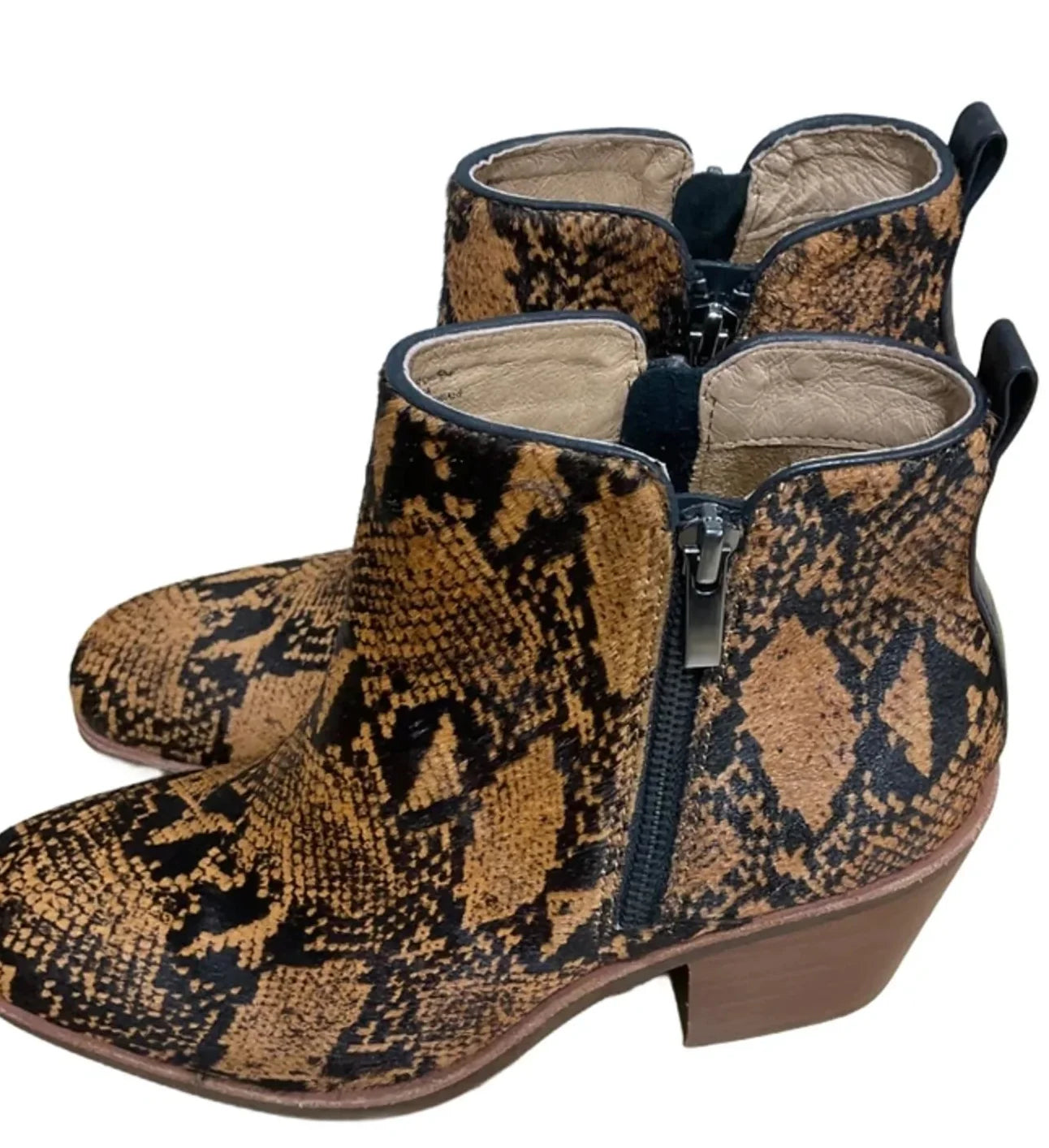 Boots Ankle Heels By Sofft In Snakeskin Print, Size: 9