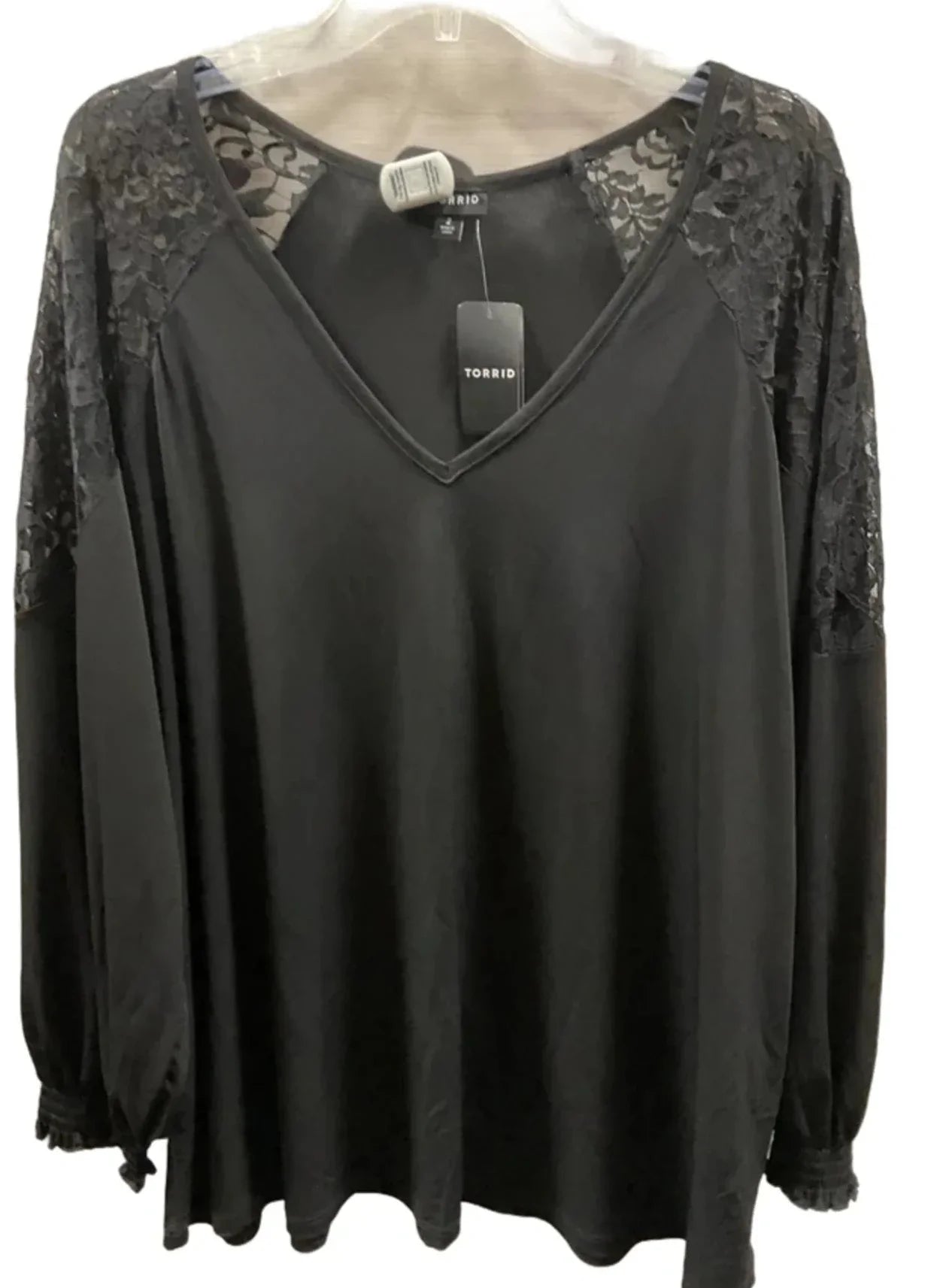 Top Long Sleeve By Torrid In Black, Size: 2x