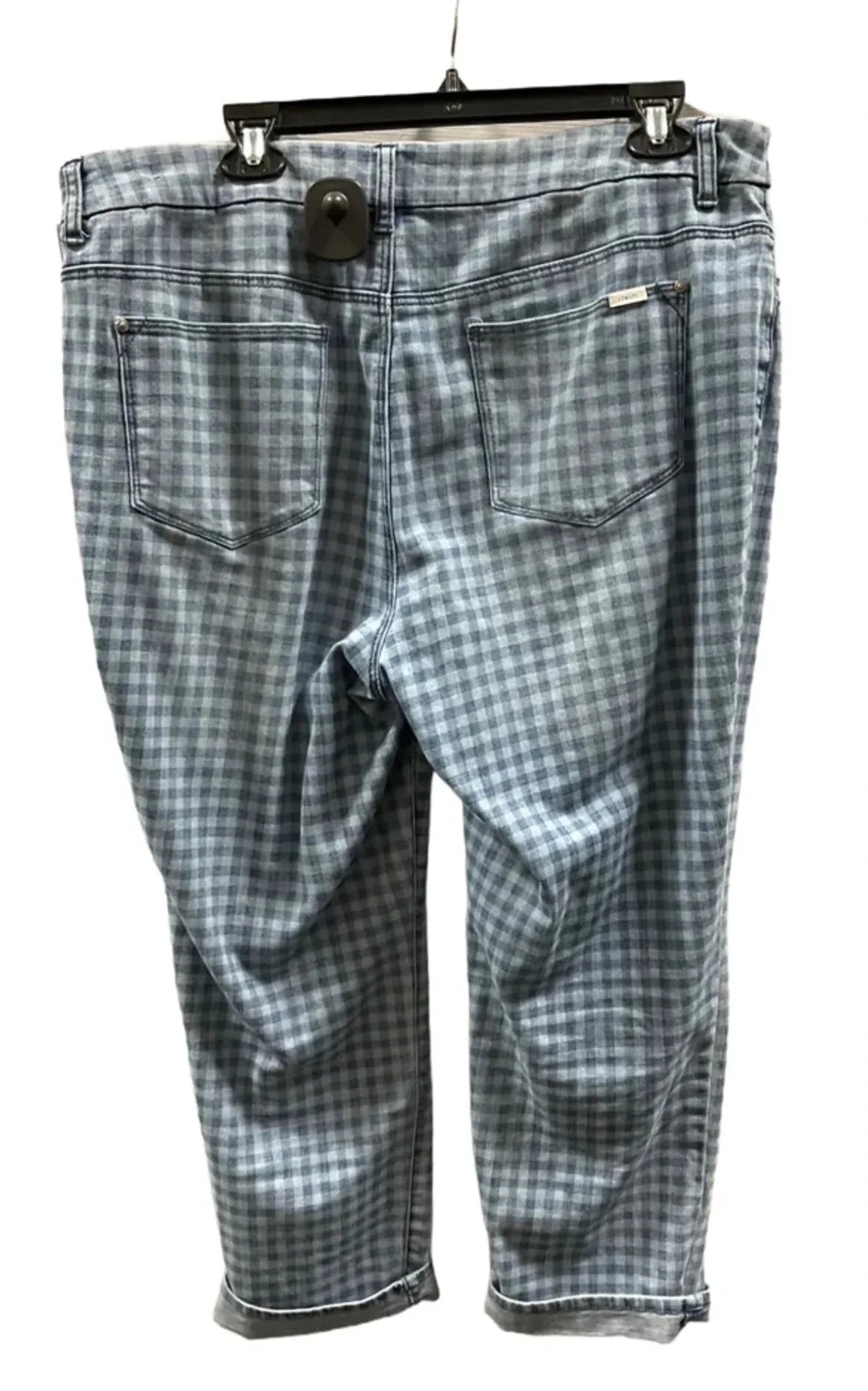 Jeans Cropped By Chicos In Plaid Pattern, Size: L