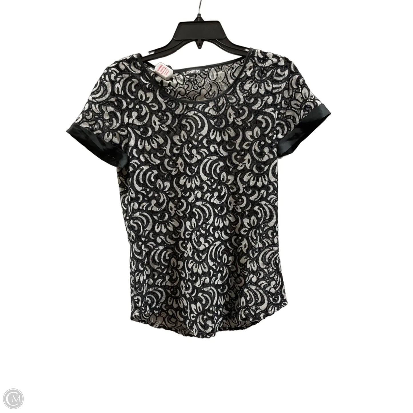 Top Short Sleeve By Express In Black, Size: Xs
