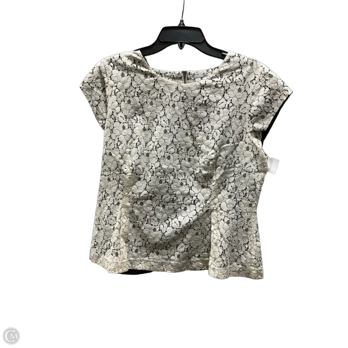 Top Short Sleeve By Halogen In Cream, Size: L