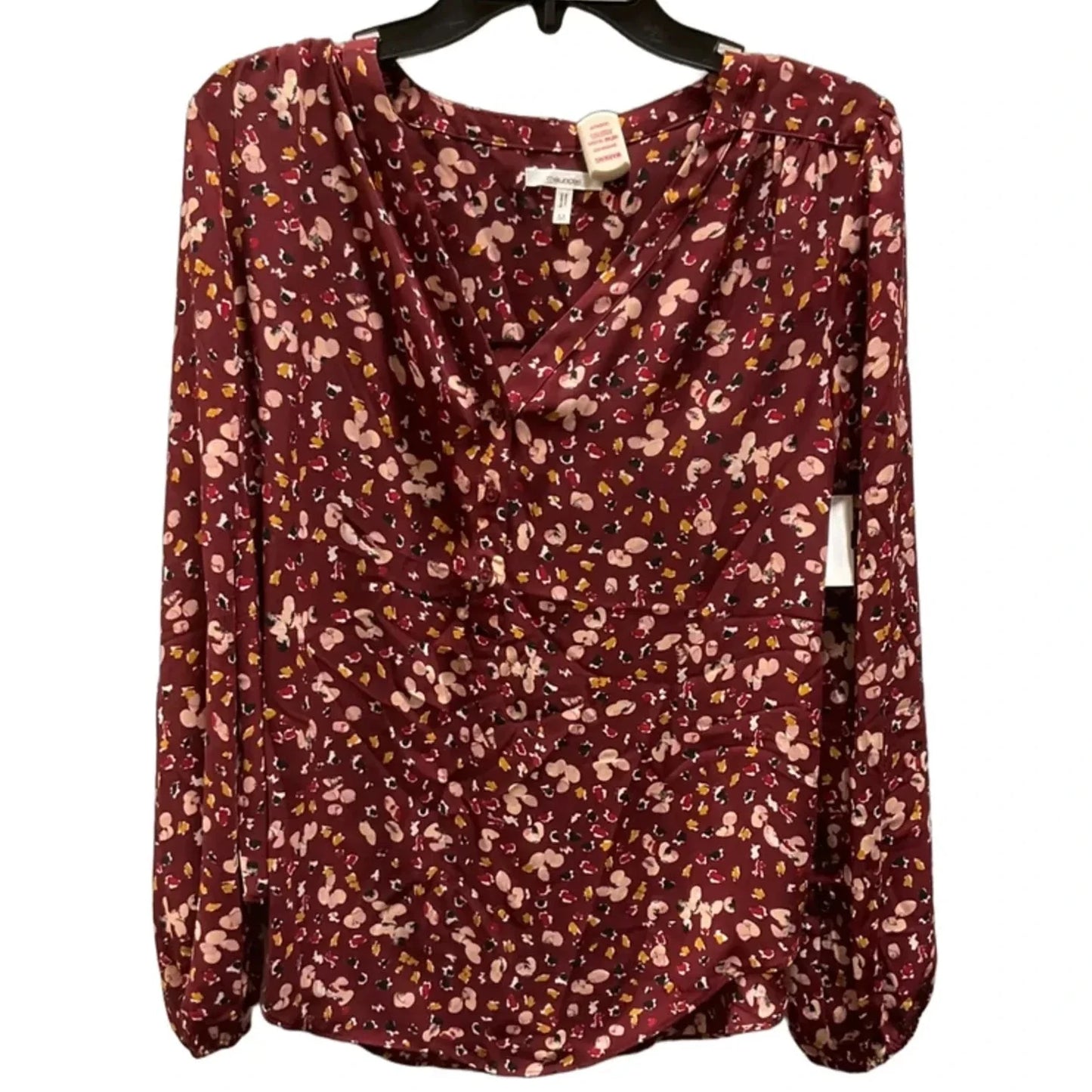Top Long Sleeve By Maurices In Red, Size: M