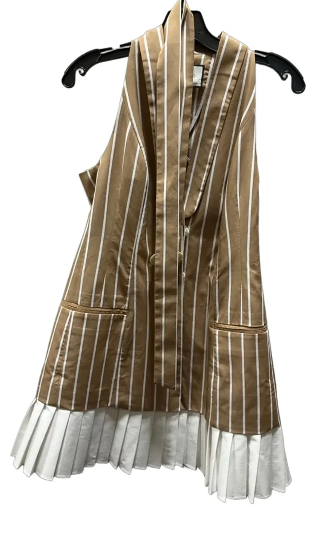 Dress Casual Short By Cma In Striped Pattern, Size: M