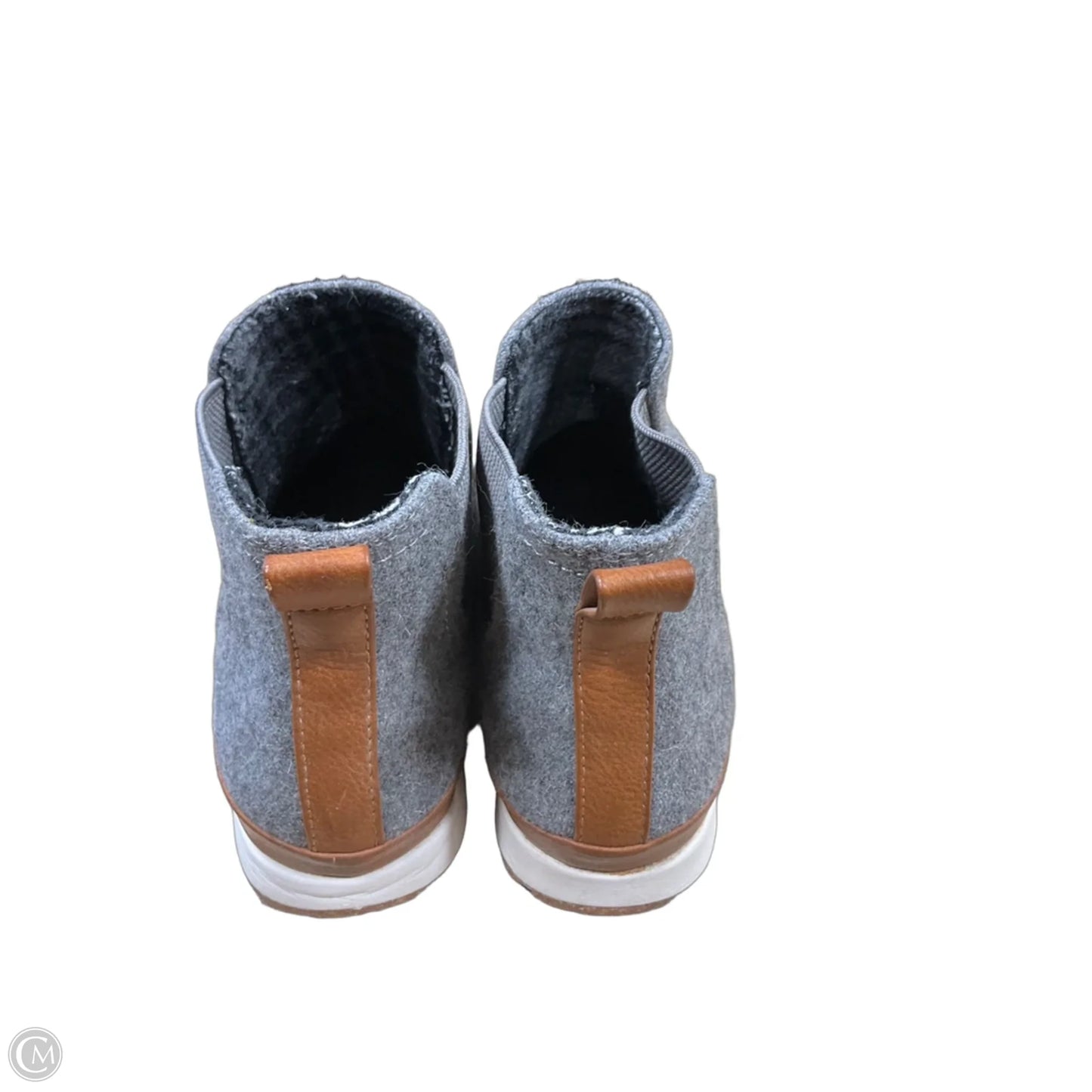 Boots Ankle Flats By Boc In Grey, Size: 8